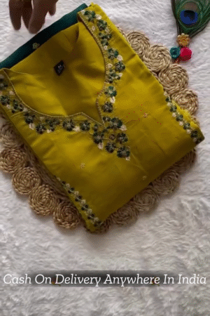 Roman Silk With Handwork Women Set