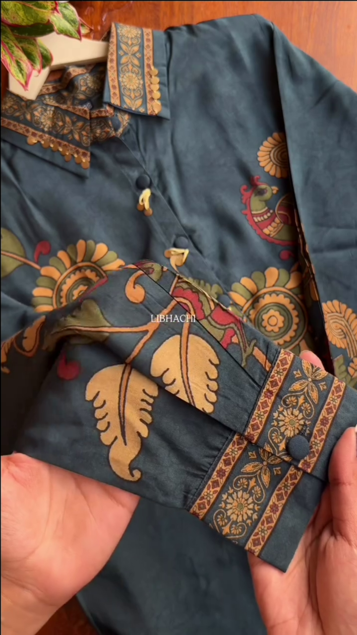 Blue Cotton Short Kurta With Bold Yellow Floral Block Prints - Image 3